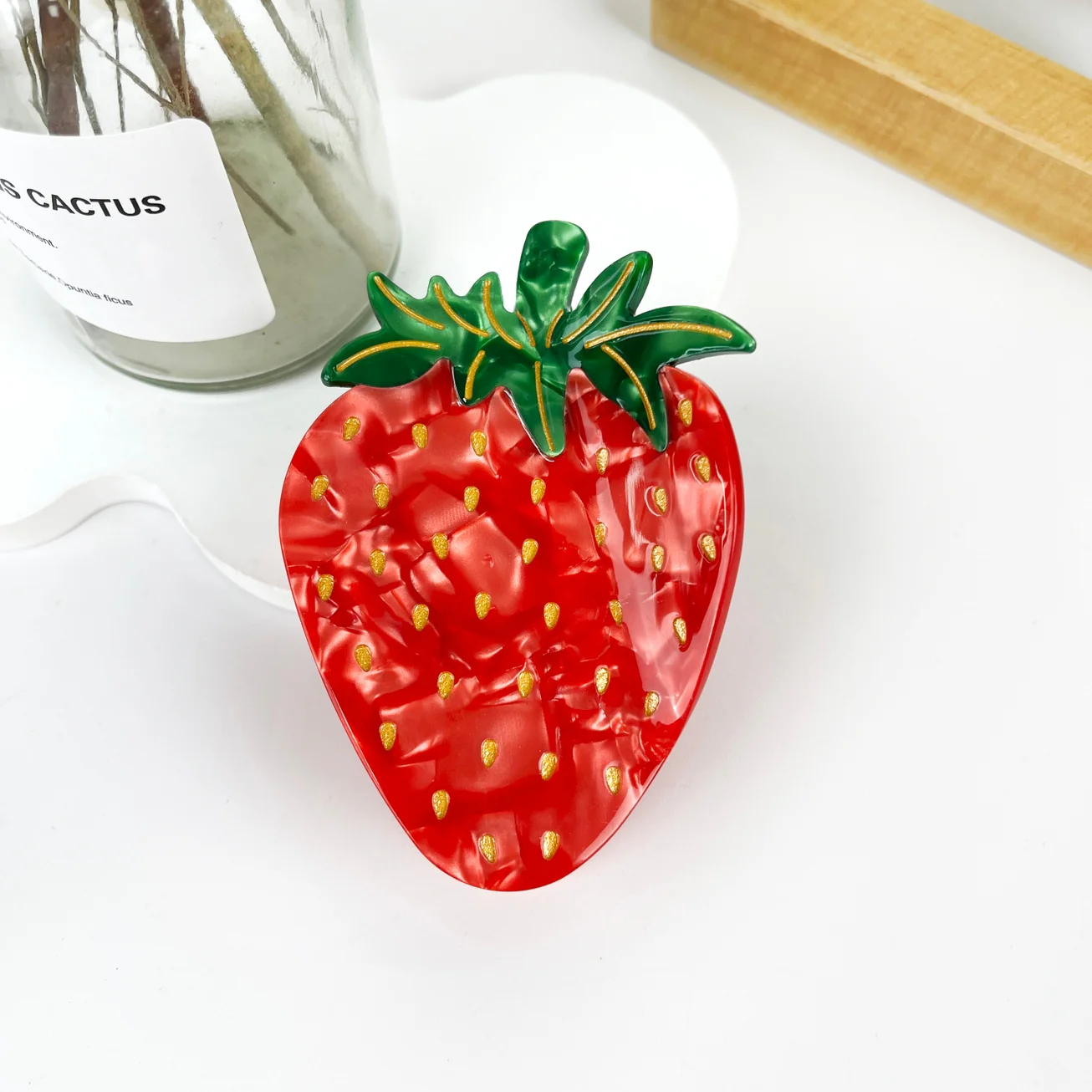 BIG STRAWBERRY HAIR CLAW CLIP