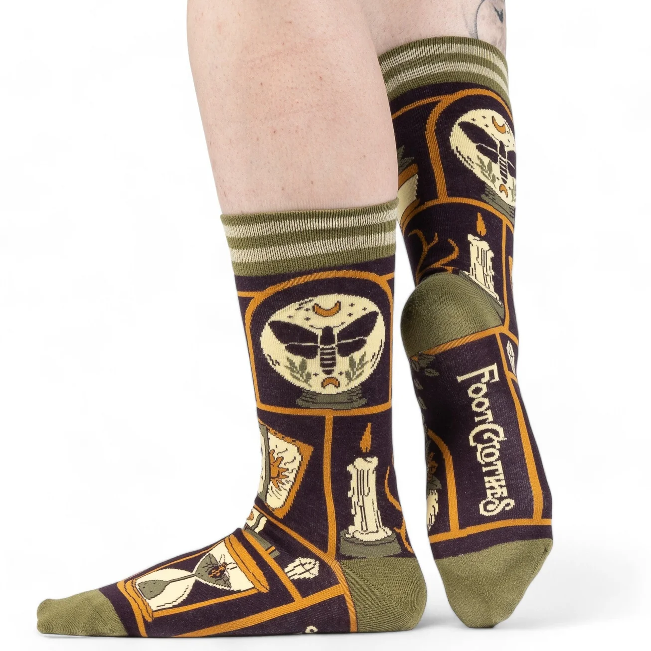 CABINET OF CURIOSITIES CREW SOCKS BY FOOTCLOTHES - Image 3
