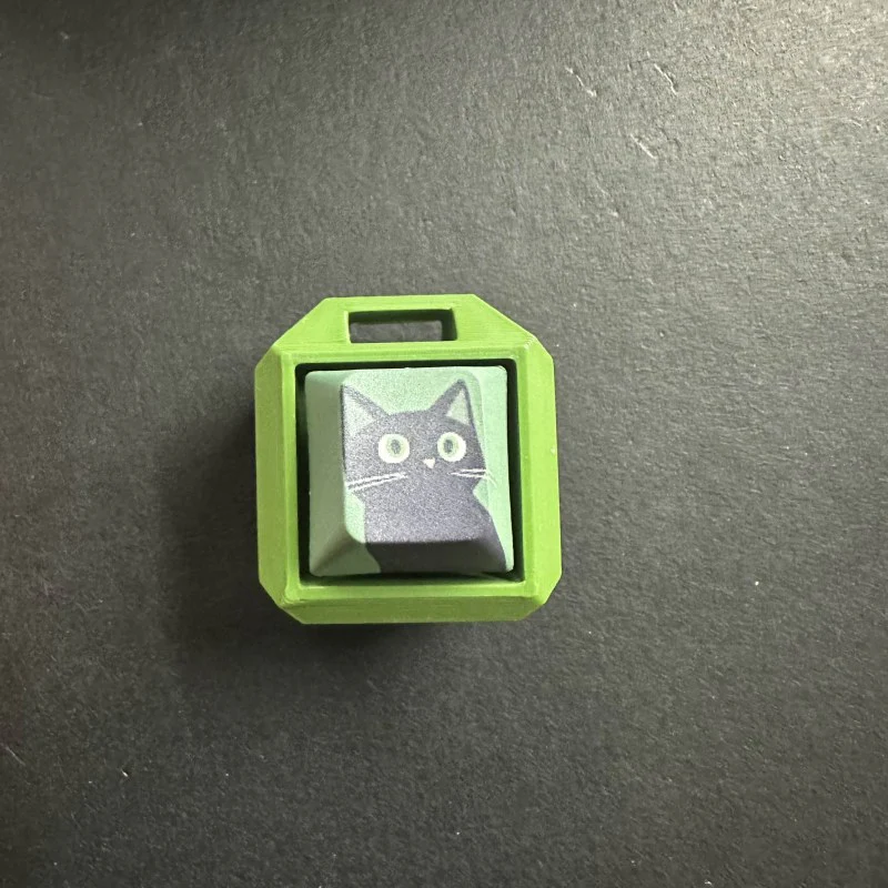 CLICKYVERSE BLACK CAT ONE KEY CLICKER - Image 3