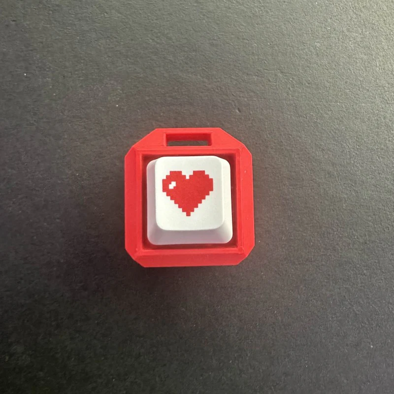 CLICKYVERSE ONE KEY HEART CLICKER - Image 2