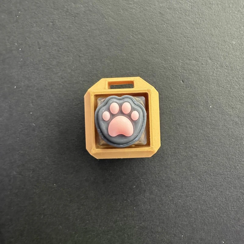 CLICKYVERSE ONE KEY PAW CLICKER - Image 2