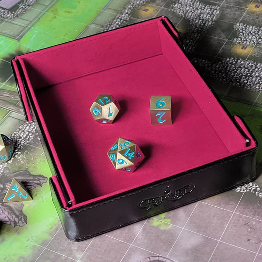 COMPACT MAGNETIC DICE TRAY - Image 4
