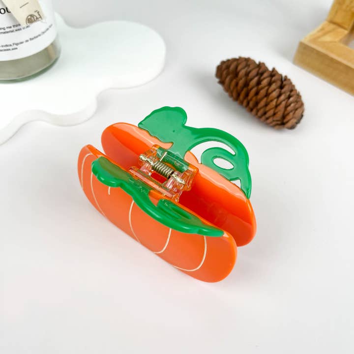 CUTE PUMPKIN HAIR CLAW CLIP - Image 4