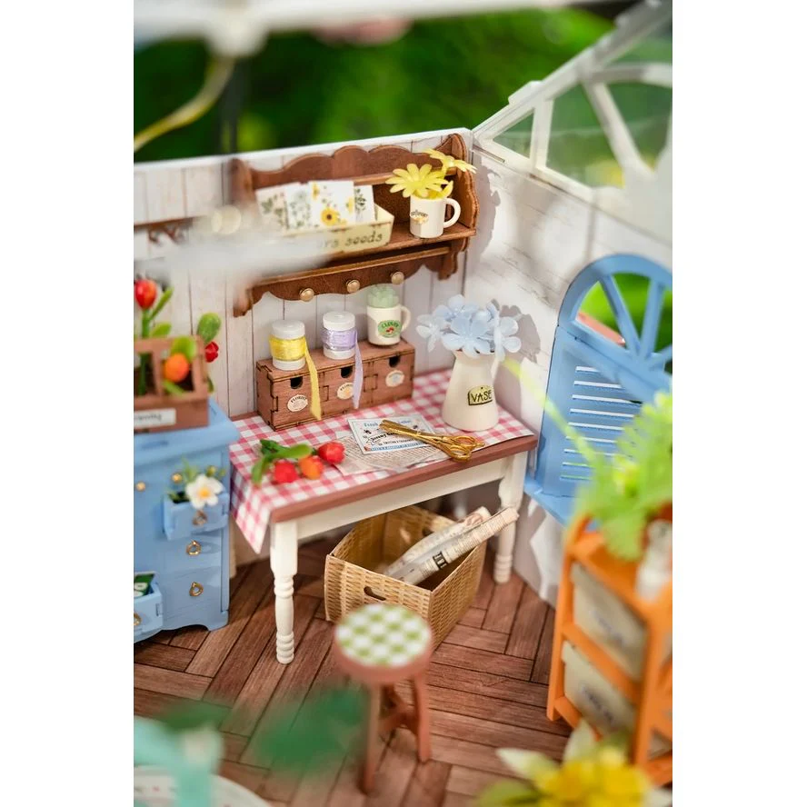 DREAMY GARDEN HOUSE 3-D WOODEN MINIATURE KIT - Image 4