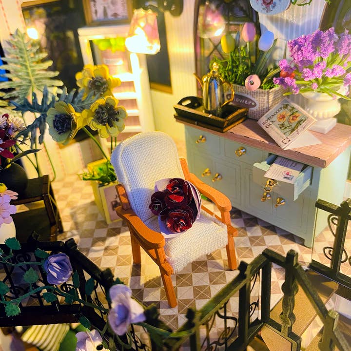 GARDEN LOFT: DIY MINIATURE HOUSE KIT - Image 5