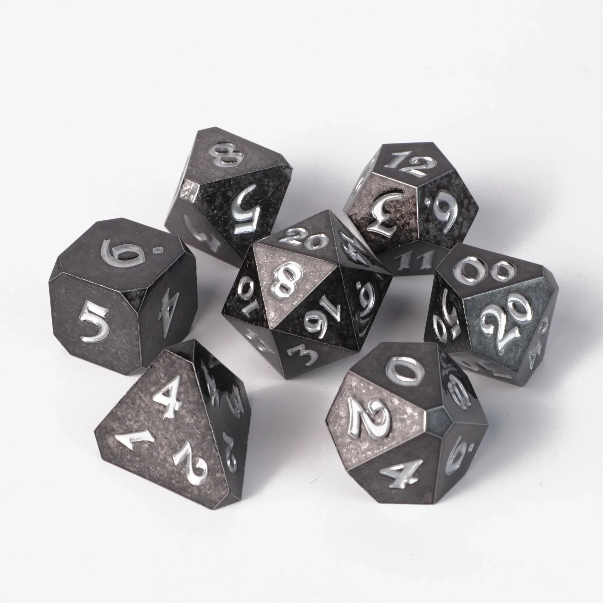 SHADOWLANCE W/ SILVER 7PC RPG DICE SET