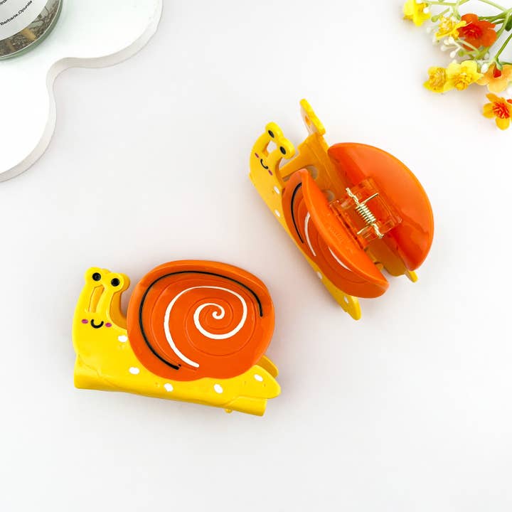 SLOW PACED CUTE SNAIL HAIR CLAW CLIP - Image 3