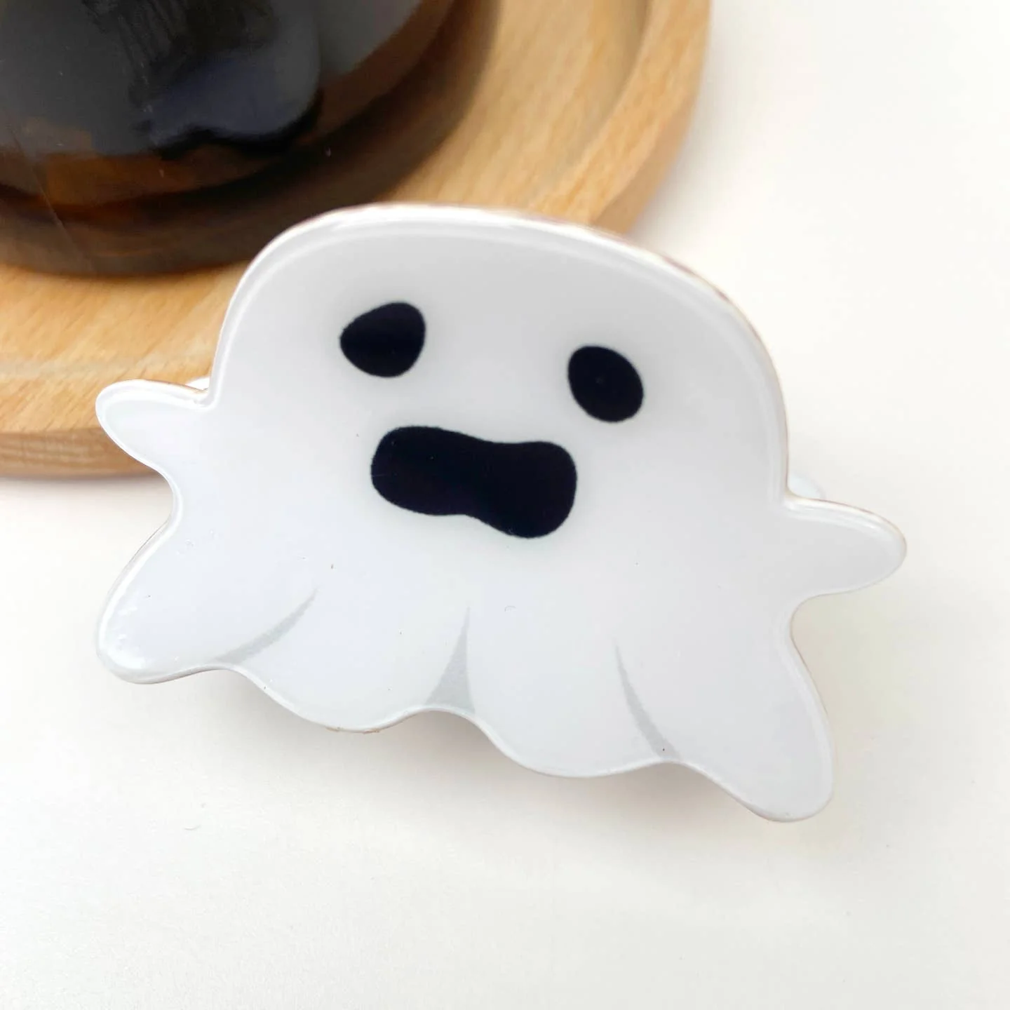 SMALL SCARED GHOST HAIR CLAW CLIP
