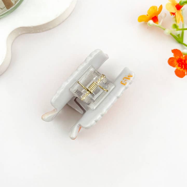 SUSHI SHRIMP HAIR CLAW CLIP - Image 3