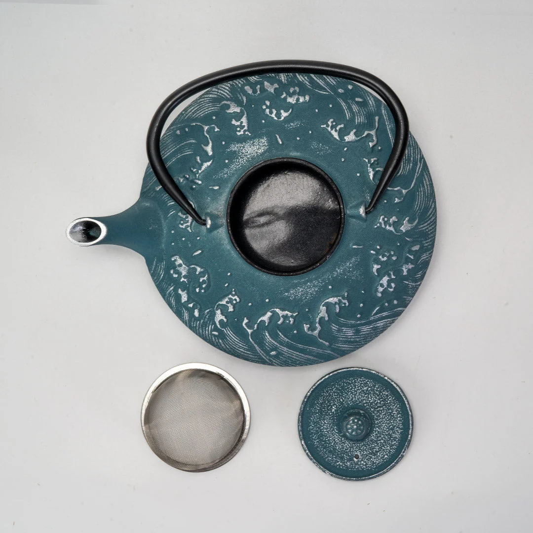 TETSUBIN TEAPOT (BLUE WAVES) - Image 3