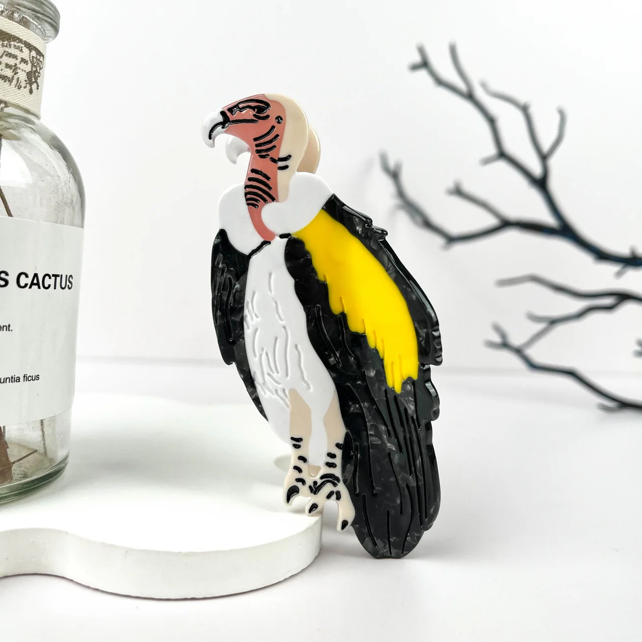 VULTURE HAIR CLAW CLIP
