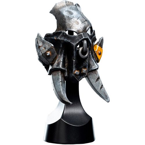 WARHAMMER ORRUK ARDBOY MINIATURE HELMET REPLICA - Image 2