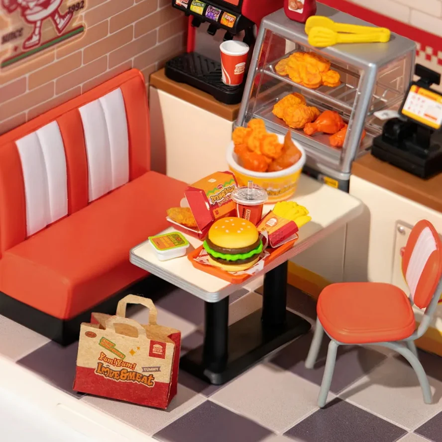 YUM YUM BURGERS 3-D WOODEN MINIATURE KIT - Image 4
